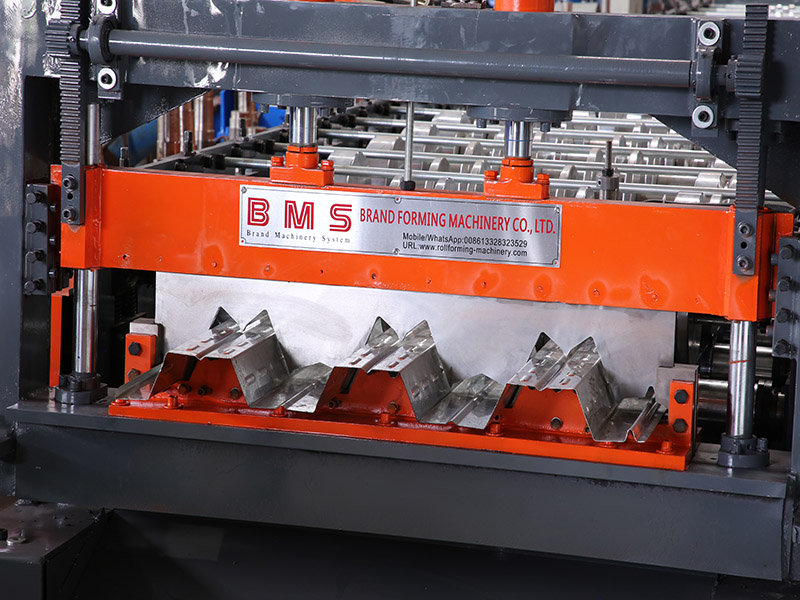 Floor Decking Roll Forming Machine