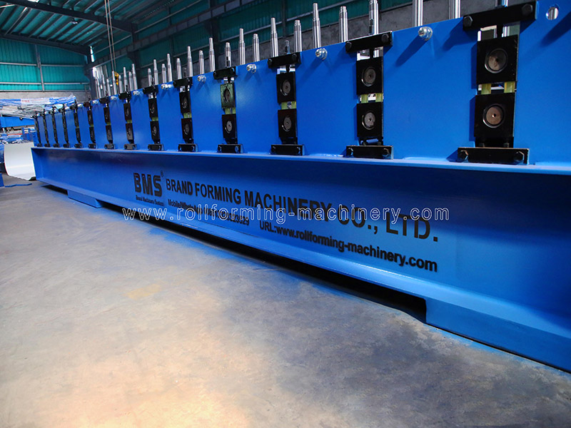 African Type IBR Roofing Panel Roll Forming Machine 